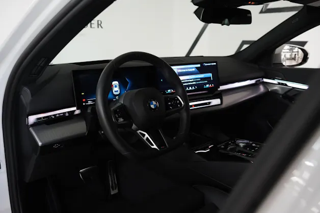 BMW 520d xDrive 48V Touring M Sport Steptronic