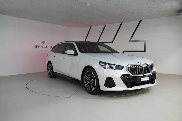 BMW 520d xDrive 48V Touring M Sport Steptronic