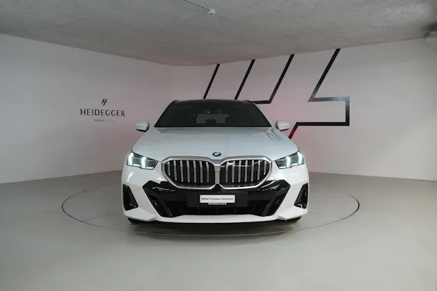 BMW 520d xDrive 48V Touring M Sport Steptronic