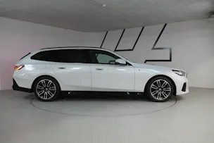 BMW 520d xDrive 48V Touring M Sport Steptronic