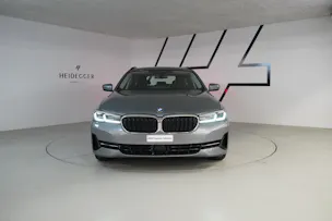 BMW 520d xDrive 48V Touring Steptronic