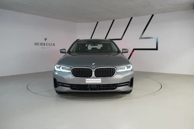 BMW 520d xDrive 48V Touring Steptronic