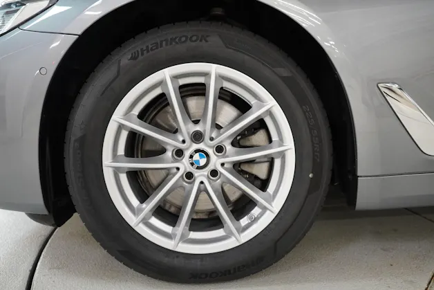 BMW 520d xDrive 48V Touring Steptronic