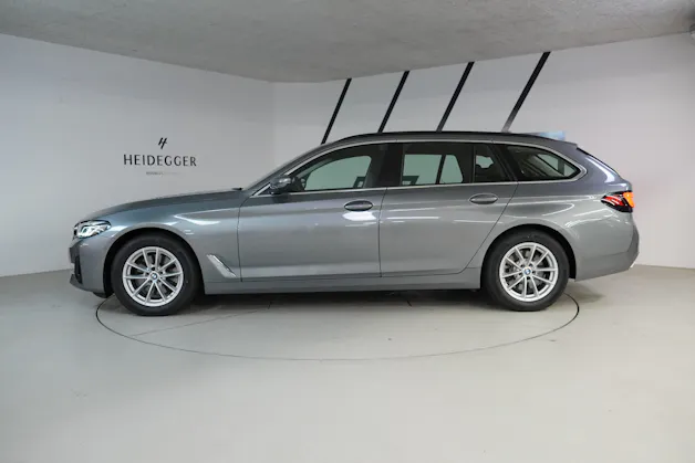 BMW 520d xDrive 48V Touring Steptronic