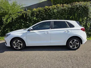 Hyundai i30 1.5 T-GDi Amplia DCT