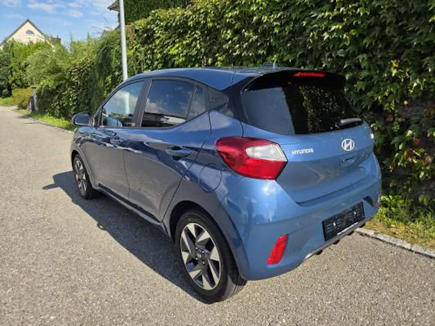 Hyundai i10 1.2 Amplia Aut.