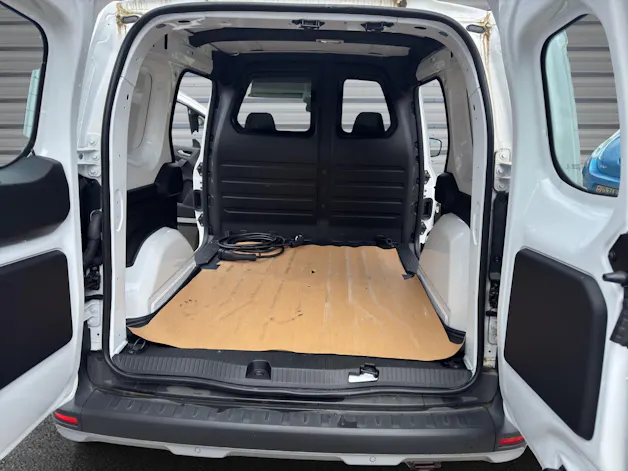 Nissan Townstar EV45 kWh 22kW L1 Tekna