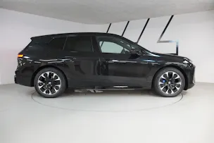 BMW iX xDrive45 M Sport