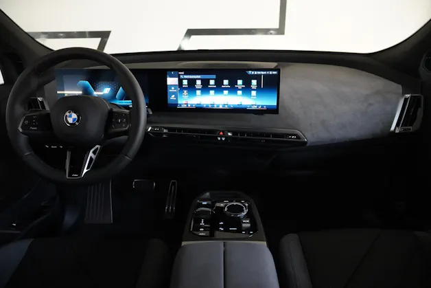 BMW iX xDrive45 M Sport