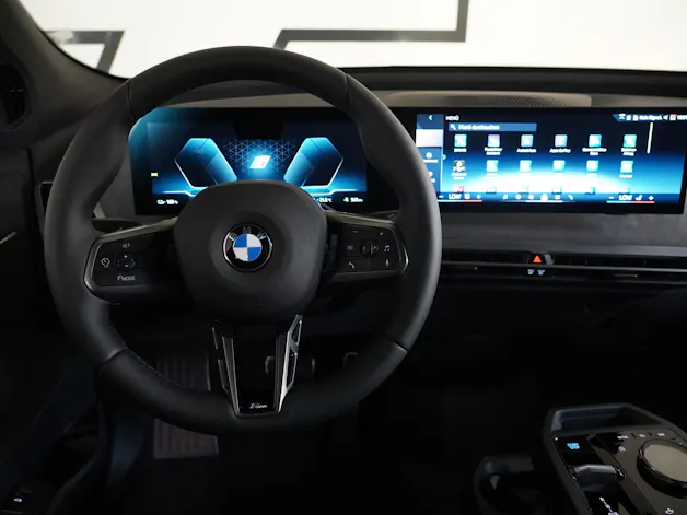 BMW iX xDrive45 M Sport