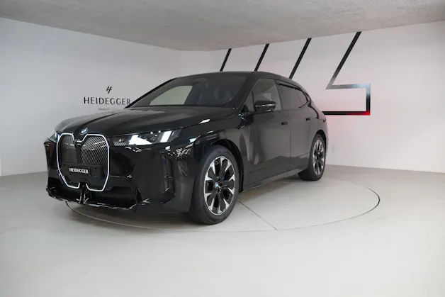 BMW iX xDrive45 M Sport