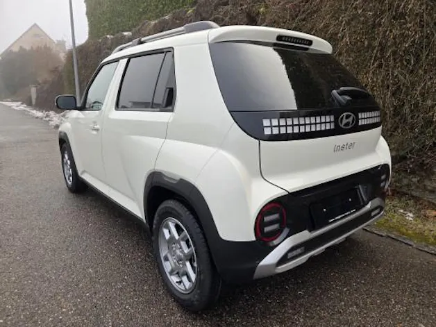 Hyundai Inster 49kWh Amplia