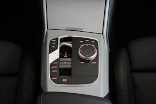 BMW 320d xDrive 48V Touring Steptronic