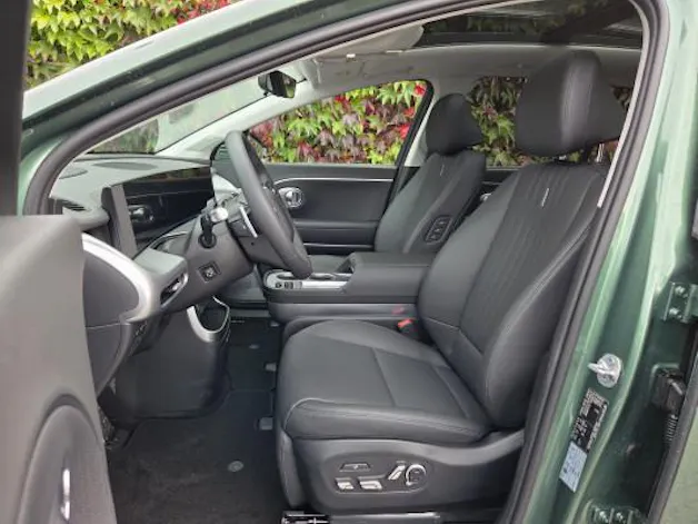 Hyundai Ioniq 9 110kWh Calli. 4WD