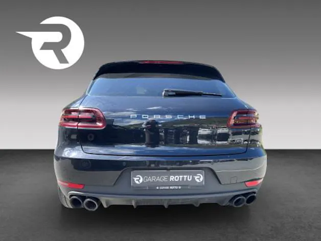 Porsche Macan S
