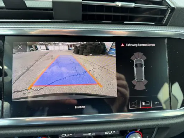 Audi Q3 40 TFSI S line quattro