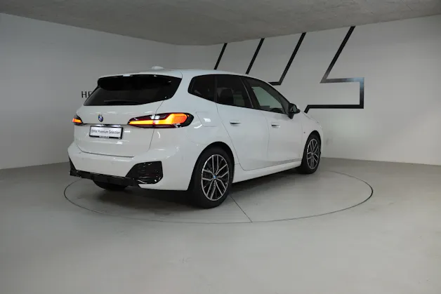 BMW 223d Active Tourer xDrive M Sport DKG