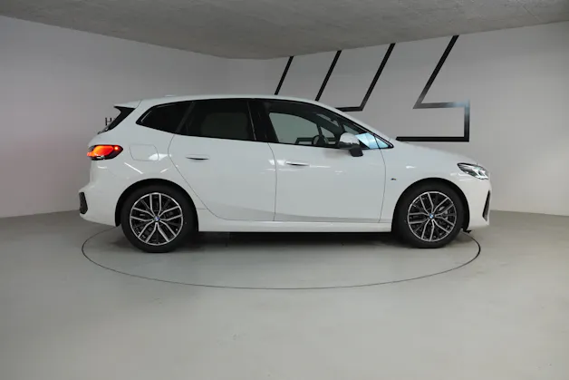 BMW 223d Active Tourer xDrive M Sport DKG