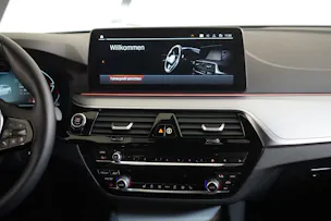 BMW 530d xDrive 48V Touring Steptronic