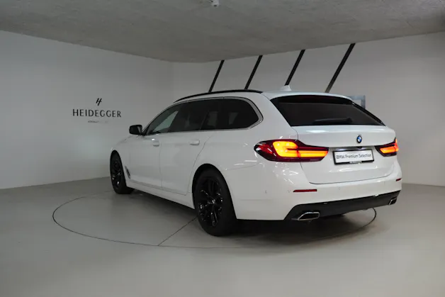 BMW 530d xDrive 48V Touring Steptronic