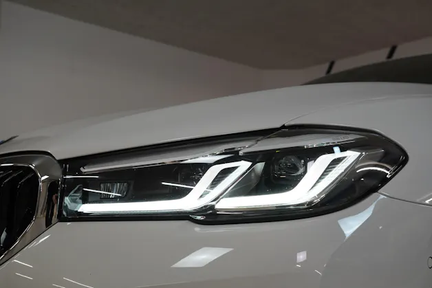 BMW 530d xDrive 48V Touring Steptronic