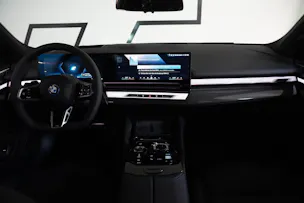 BMW 550e xDrive Touring M Sport Pro Steptronic