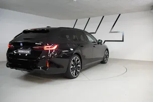 BMW 550e xDrive Touring M Sport Pro Steptronic