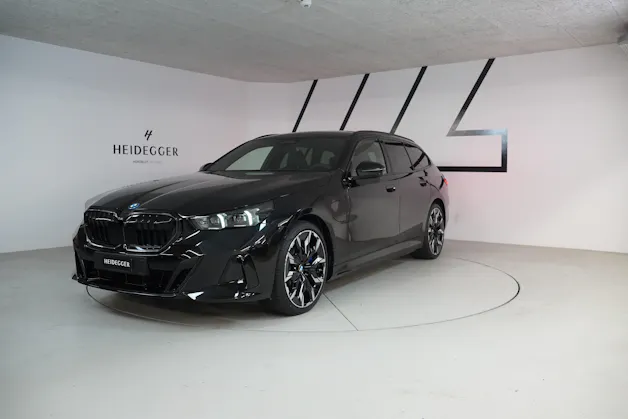 BMW 550e xDrive Touring M Sport Pro Steptronic