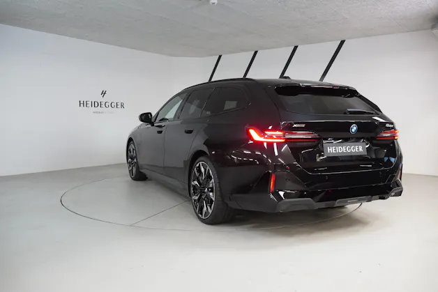 BMW 550e xDrive Touring M Sport Pro Steptronic