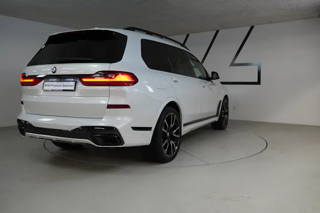 BMW X7 xDrive 48V 40d M Sport Steptronic