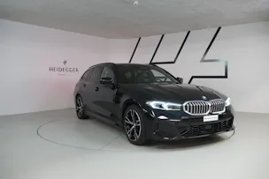 BMW 320d xDrive 48V Touring Steptronic M Sport