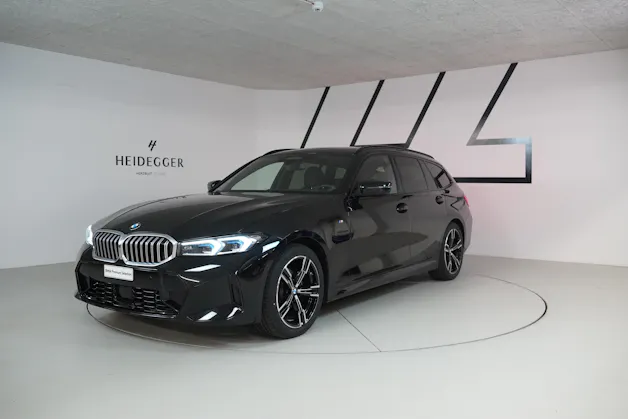 BMW 320d xDrive 48V Touring Steptronic M Sport