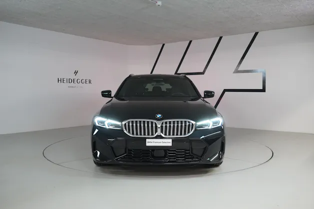 BMW 320d xDrive 48V Touring Steptronic M Sport