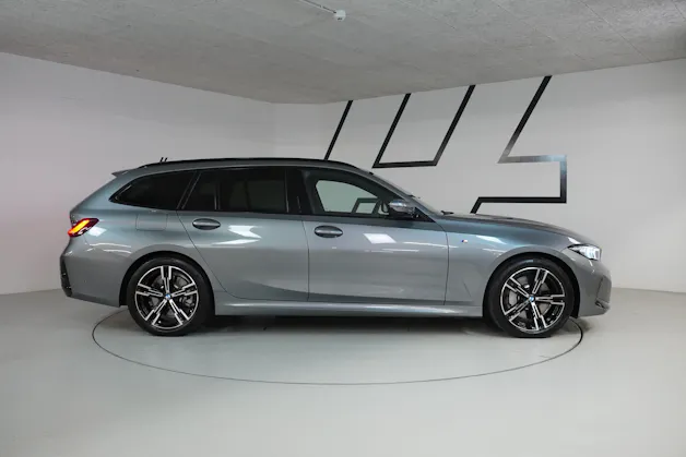 BMW 330d xDrive 48V Touring Steptronic M Sport