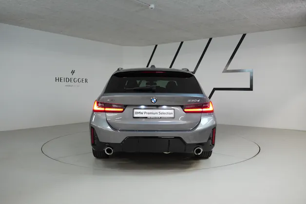 BMW 330d xDrive 48V Touring Steptronic M Sport
