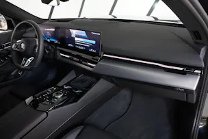 BMW 520d xDrive 48V Touring M Sport Steptronic