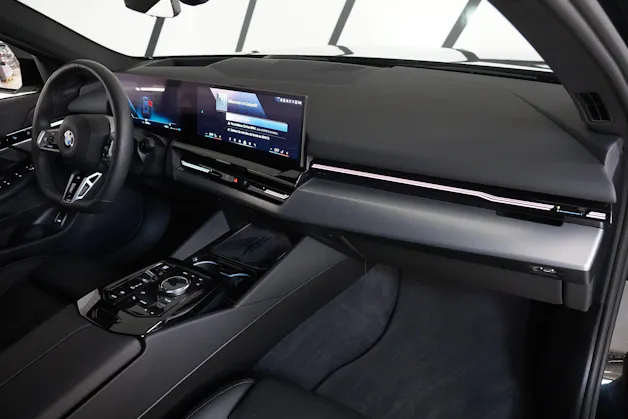 BMW 520d xDrive 48V Touring M Sport Steptronic