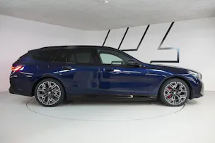 BMW 550e xDrive Touring M Sport Pro Steptronic