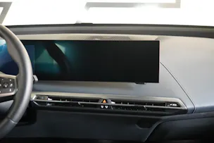 BMW iX M60
