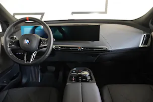 BMW iX M60