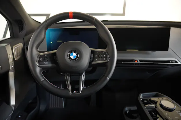 BMW iX M60