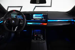 BMW M5 xDrive Touring