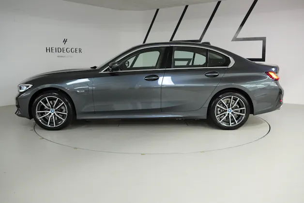 BMW 320e Sport Line Steptronic