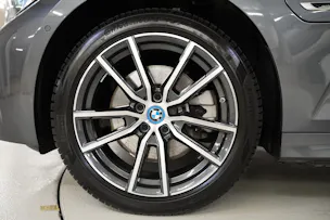 BMW 320e Sport Line Steptronic