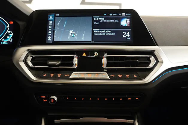 BMW 320e Sport Line Steptronic