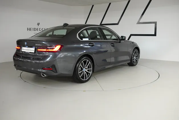 BMW 320e Sport Line Steptronic