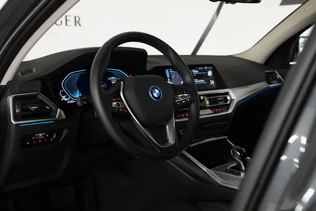 BMW 320e Sport Line Steptronic