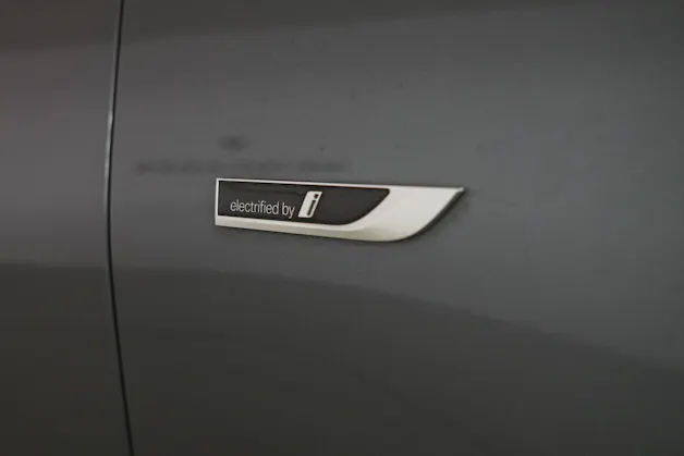 BMW 320e Sport Line Steptronic