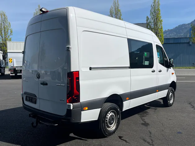 MERCEDES-BENZ Sprinter 319 CDI PRO KA S 4x4