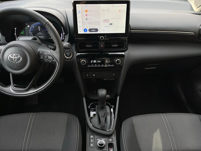 Fahrzeugbild TOYOTA YARIS CROSS